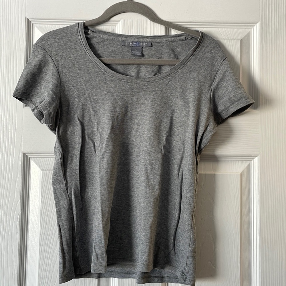 Carroll Reed tee🤍